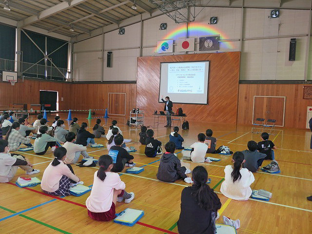 講演報告：浜松みらい塾＠浜松市立葵西小学校01